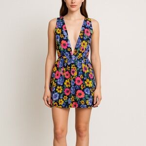 (A53) NEW Passion Fusion Floral Ruffled Deep V-Neck front Romper, Sz Small, NWOT